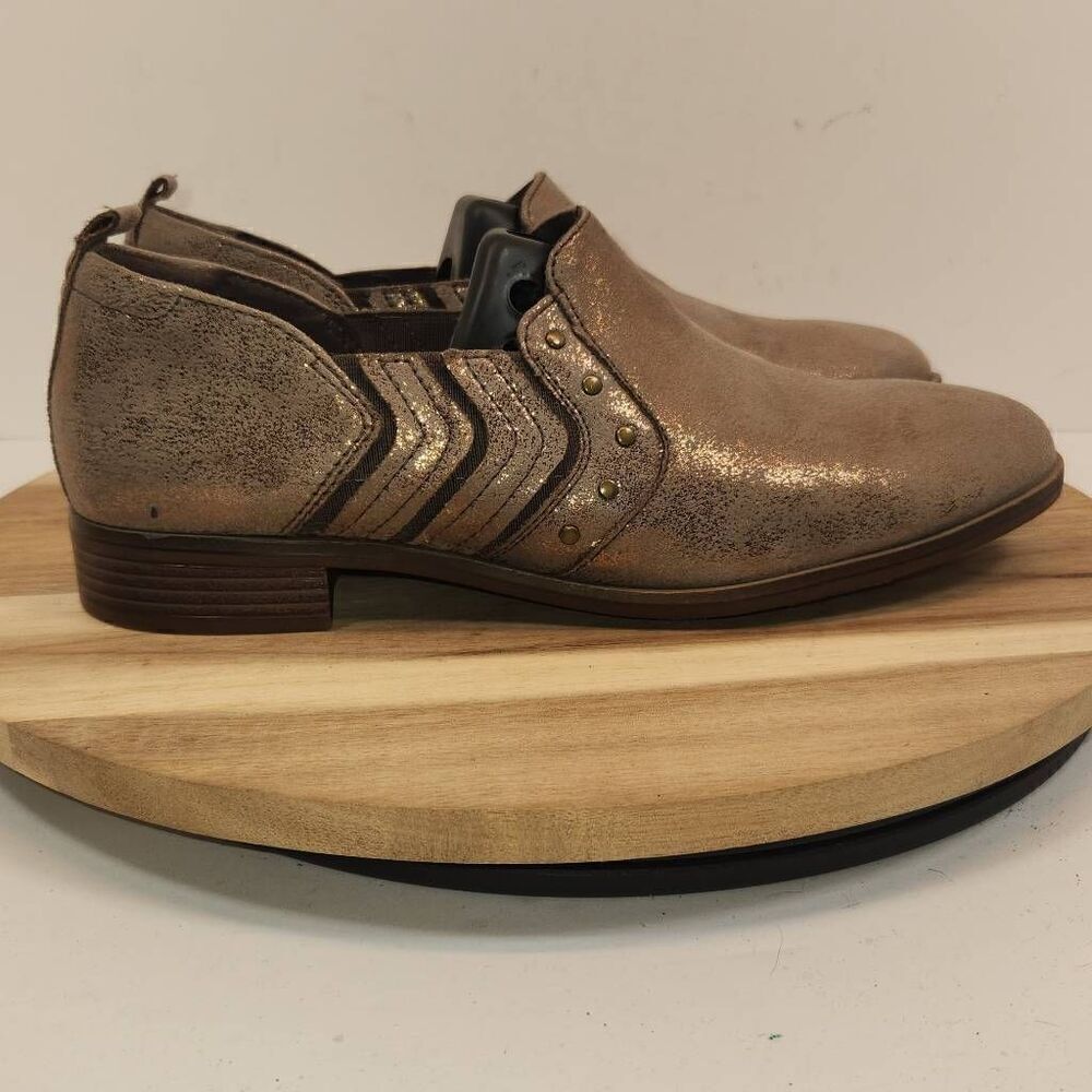 Clarks Women's Trish Bell Bootie Size 9M Copper Color